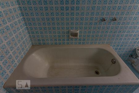 Banheira Banheiro Social de casa à venda com 3 quartos, 170m² em Cruzeiro, Belo Horizonte