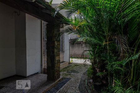 Entrada Casa de casa à venda com 3 quartos, 170m² em Cruzeiro, Belo Horizonte