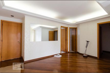 Sala de apartamento para alugar com 3 quartos, 100m² em Vila Itapura, Campinas