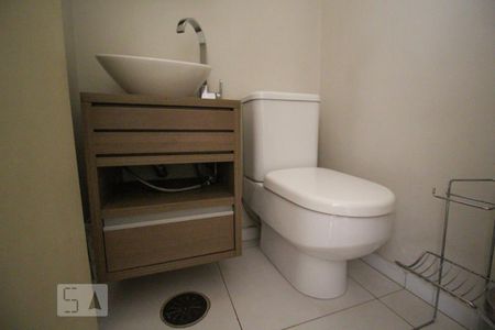 Lavabo de apartamento à venda com 2 quartos, 65m² em Vila Olímpia, São Paulo