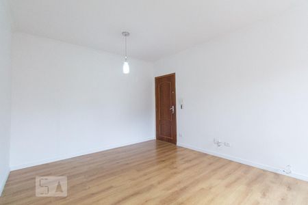 Sala de apartamento à venda com 3 quartos, 75m² em Vila Cláudia, São Paulo