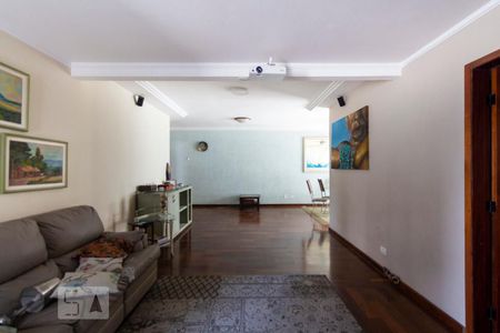 Sala de apartamento à venda com 3 quartos, 136m² em Chácara Inglesa, São Paulo