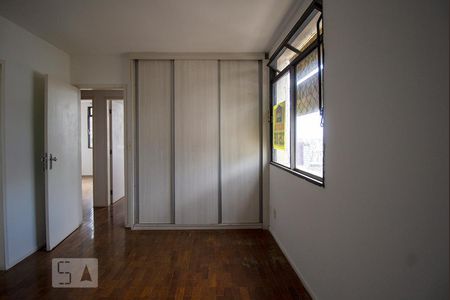 Quarto de apartamento à venda com 3 quartos, 175m² em Gutierrez, Belo Horizonte