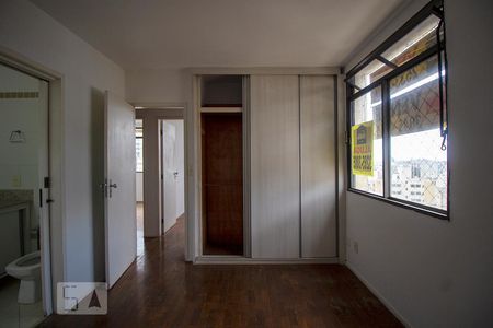 Quarto de apartamento à venda com 3 quartos, 175m² em Gutierrez, Belo Horizonte