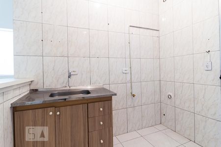 Cozinha de apartamento para alugar com 1 quarto, 40m² em Vila Constança, São Paulo