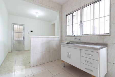 Cozinha de apartamento para alugar com 1 quarto, 50m² em Vila Constança, São Paulo