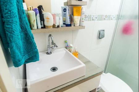 Banheiro de apartamento para alugar com 1 quarto, 37m² em Bom Fim, Porto Alegre