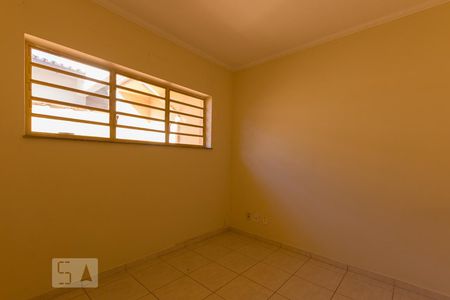 Sala 2 de casa para alugar com 4 quartos, 200m² em Cidade Universitária, Campinas