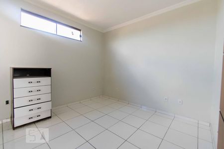 Quarto de apartamento para alugar com 1 quarto, 36m² em Candangolândia, Brasília