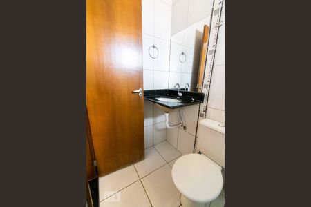 Banheiro de apartamento para alugar com 1 quarto, 36m² em Candangolândia, Brasília