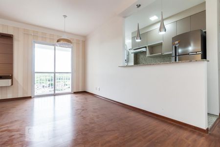 Sala de apartamento para alugar com 2 quartos, 70m² em Jardim Iracema, Barueri