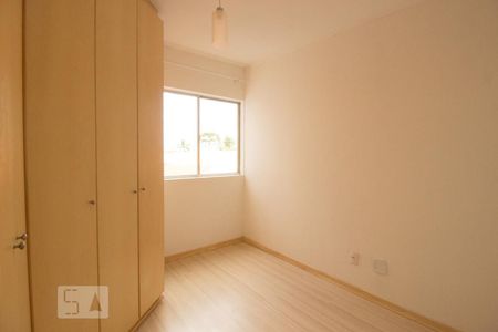 Quarto 1 de apartamento para alugar com 2 quartos, 73m² em Portão, Curitiba