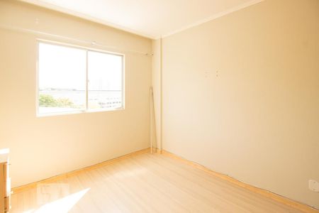 Quarto 2 de apartamento para alugar com 2 quartos, 73m² em Portão, Curitiba