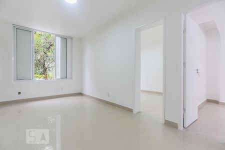 Sala de apartamento para alugar com 2 quartos, 60m² em Asa Sul, Brasília