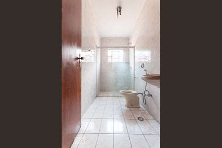 Banheiro de casa para alugar com 3 quartos, 204m² em Vila Itapura, Campinas