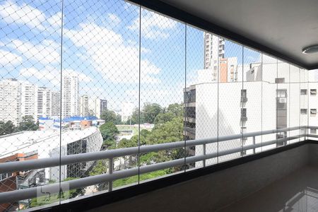 Varanda de apartamento para alugar com 4 quartos, 129m² em Vila Suzana, São Paulo