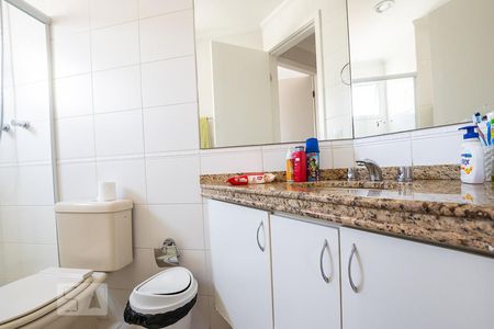 Banheiro de apartamento à venda com 2 quartos, 63m² em Vila Guarani (z Sul), São Paulo