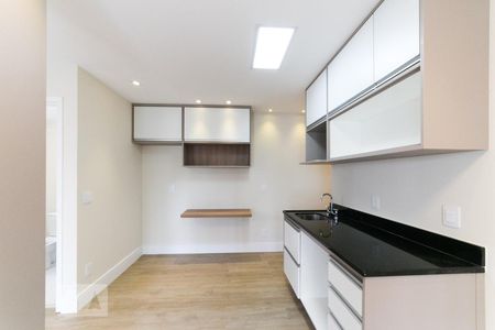 Cozinha de apartamento para alugar com 1 quarto, 39m² em Campo Belo, São Paulo