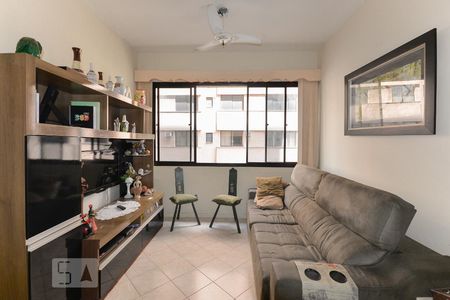 Sala de apartamento para alugar com 2 quartos, 92m² em Tijuca, Rio de Janeiro