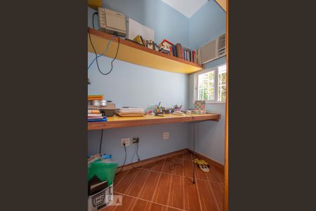 Casa à venda com 800m², 5 quartos e 5 vagas Casa à venda com 800m², 5 quartos e 5 vagasEscritório Suíte 2 - Segundo Andar