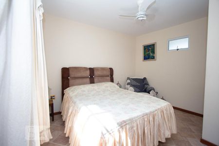 Casa à venda com 800m², 5 quartos e 5 vagas Casa à venda com 800m², 5 quartos e 5 vagasQuarto 5 - Terceiro Andar