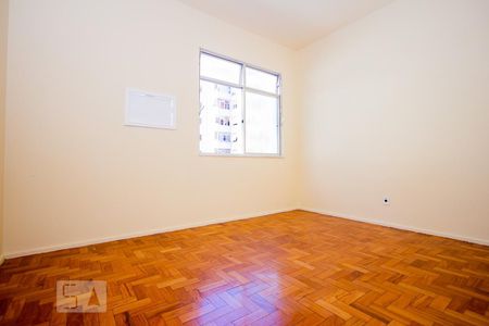 Quarto de apartamento à venda com 1 quarto, 32m² em Santa Teresa, Rio de Janeiro