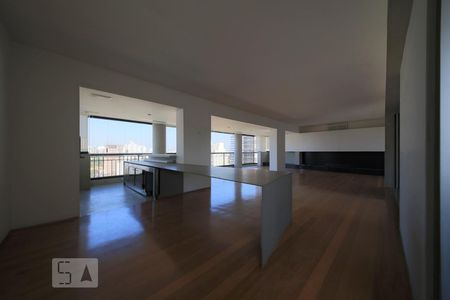 Sala de apartamento à venda com 3 quartos, 215m² em Sumaré, São Paulo