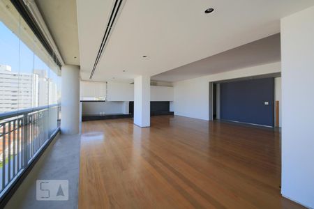 Sala de apartamento à venda com 3 quartos, 215m² em Sumaré, São Paulo