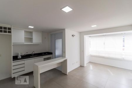 Sala de apartamento para alugar com 1 quarto, 50m² em Vila Anglo Brasileira, São Paulo