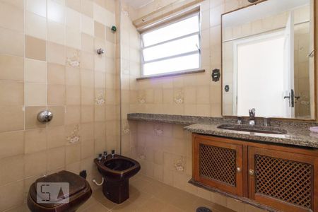 Banheiro de apartamento para alugar com 3 quartos, 110m² em Santana, São Paulo