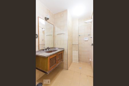 Banheiro de apartamento para alugar com 3 quartos, 110m² em Santana, São Paulo