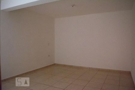 QUARTO / SALA de casa para alugar com 1 quarto, 30m² em Vila Diva (zona Norte), São Paulo