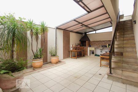 Apartamento para alugar com 300m², 3 quartos e 4 vagas Apartamento para alugar com 300m², 3 quartos e 4 vagasChurrasqueira Privativa