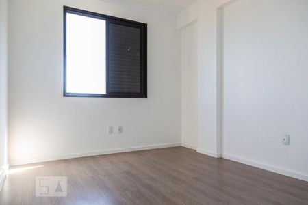 Quarto 01  de apartamento para alugar com 2 quartos, 68m² em João Paulo, Florianópolis