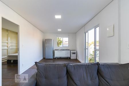 Sala e cozinha de casa para alugar com 1 quarto, 42m² em Residencial Burato, Campinas