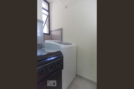 Lavanderia de apartamento para alugar com 1 quarto, 50m² em Cambuí, Campinas