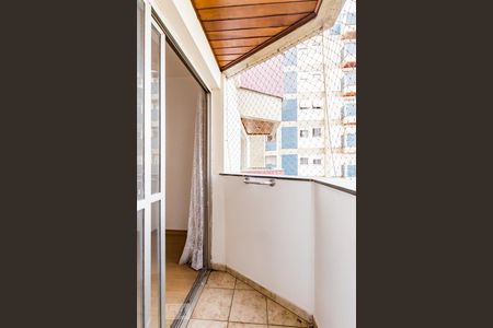 Varanda de apartamento à venda com 4 quartos, 96m² em Vila Itapura, Campinas