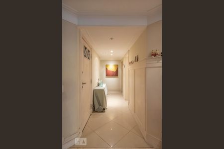 Hall de entrada de apartamento à venda com 4 quartos, 211m² em Jardim Fonte do Morumbi, São Paulo