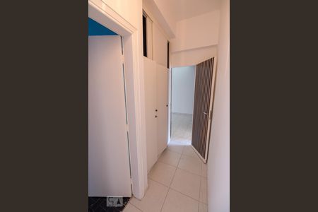 Corredor de apartamento para alugar com 3 quartos, 120m² em Bom Retiro, São Paulo