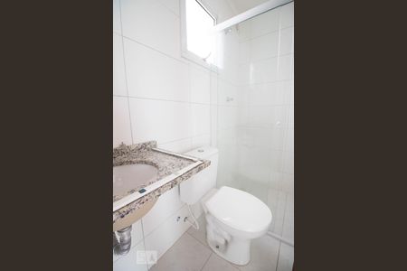 Banheiro de apartamento à venda com 2 quartos, 37m² em Parque das Nações, Santo André