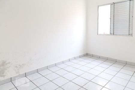 Quarto 2 de casa à venda com 2 quartos, 75m² em Vila Mazzei, São Paulo