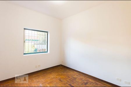 Quarto 02 de casa à venda com 3 quartos, 130m² em Indianópolis, São Paulo