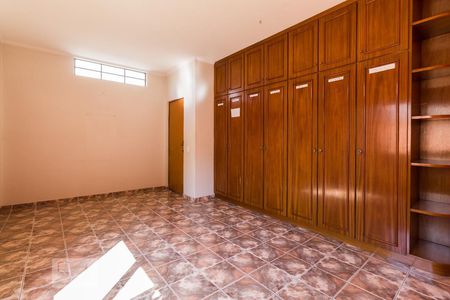 Suíte  de casa para alugar com 6 quartos, 660m² em Vila Regente Feijó, São Paulo