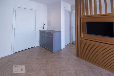 Sala de kitnet/studio para alugar com 1 quarto, 36m² em Barra Funda, São Paulo