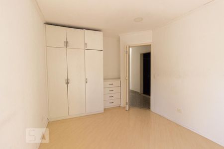 Quarto 3 de casa para alugar com 4 quartos, 300m² em Santana, São Paulo