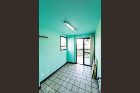 Quarto de serviço de apartamento à venda com 4 quartos, 180m² em Recreio dos Bandeirantes, Rio de Janeiro