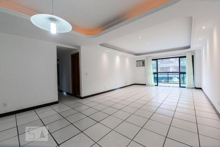 Apartamento à venda com 180m², 4 quartos e 3 vagasSala