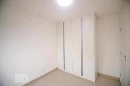 Quarto 1 de apartamento para alugar com 2 quartos, 48m² em Parque São Jorge, São Paulo