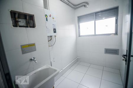 Área de Serviço de apartamento para alugar com 2 quartos, 48m² em Parque São Jorge, São Paulo