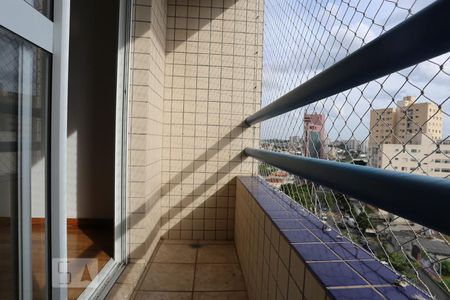 Sacada de apartamento para alugar com 2 quartos, 81m² em Centro, Osasco